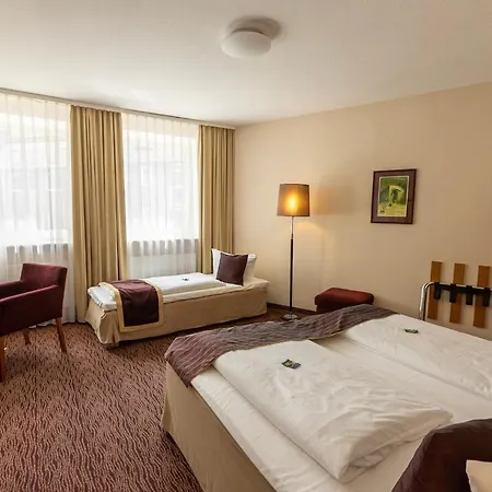 Hotell Comfort Tom Kyle 3*