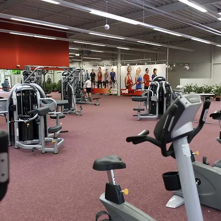 Hotel Comfort Tom Kyle