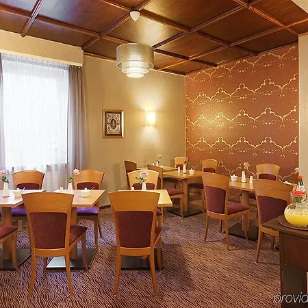 Hotel Comfort Tom Kyle 3*