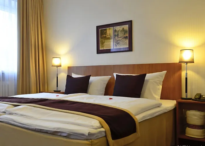 Hotel Comfort Tom Kyle 3*